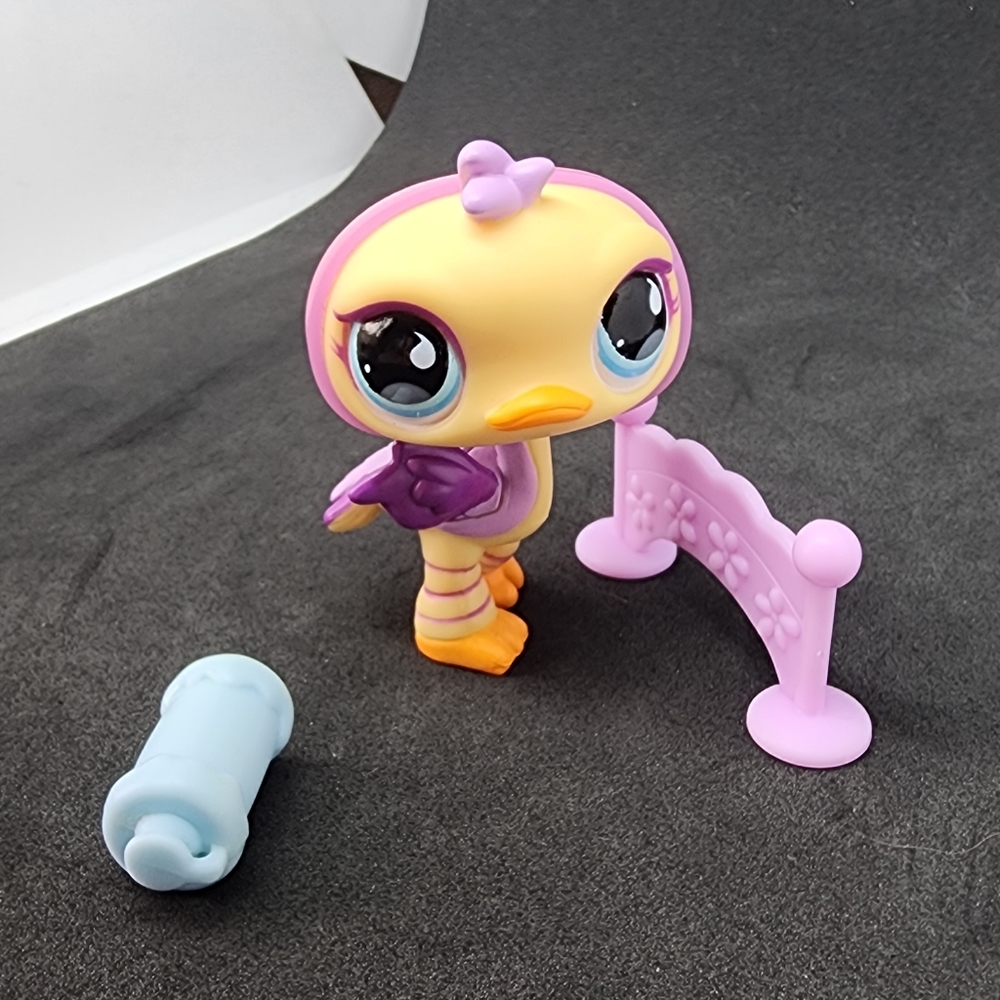 Littlest Pet Shop Ostrich